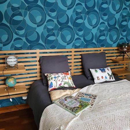 A L'Ecole Buissonniere, Chambre D'Hotes En Sidobre Lacrouzette Ngoại thất bức ảnh